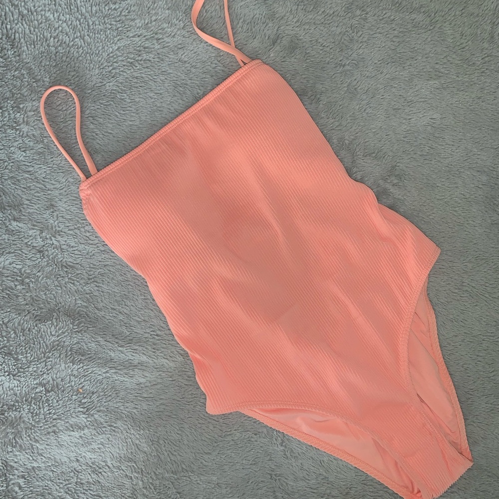 One piece bathing suit